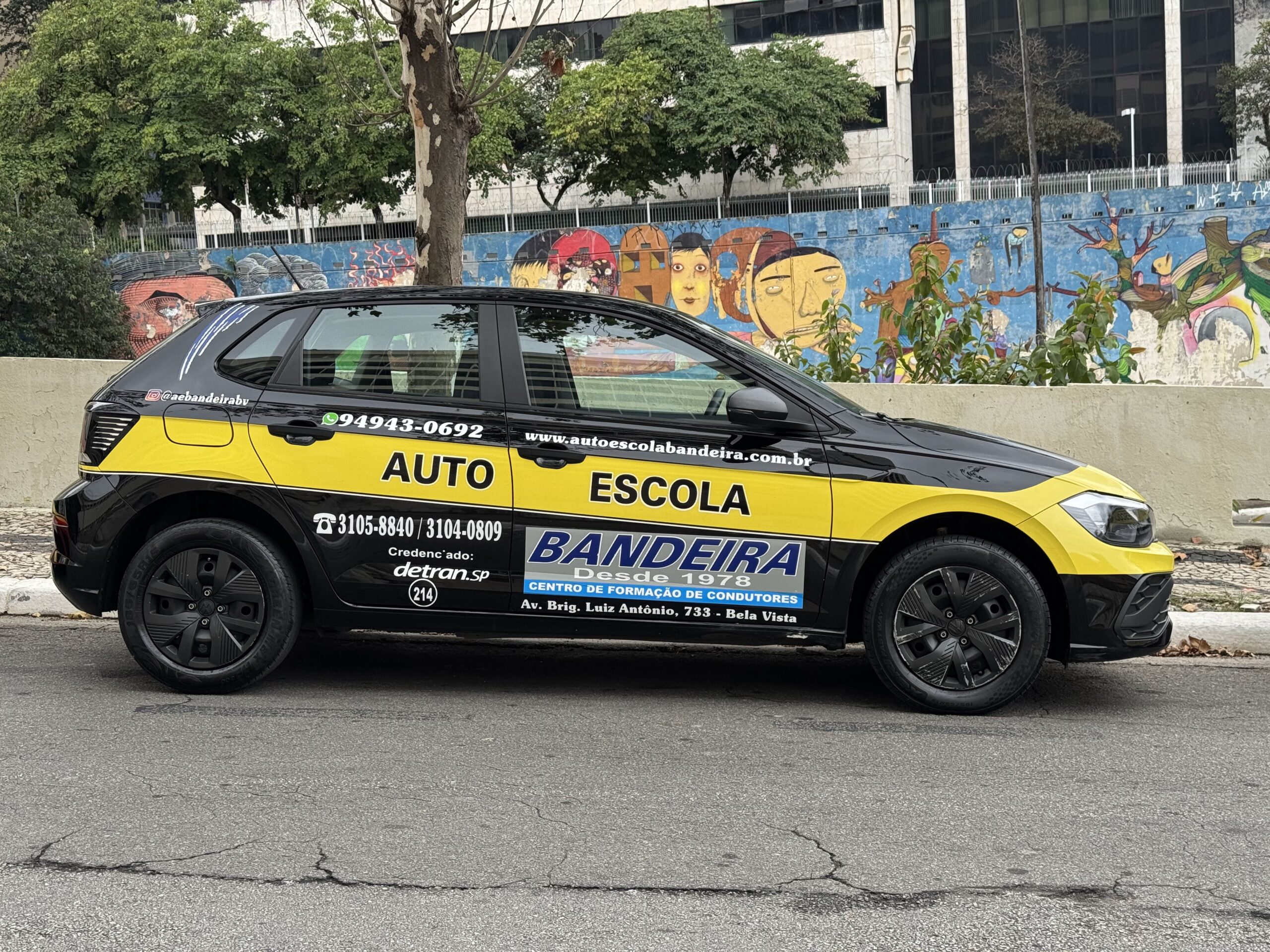VW Polo - Carro Manual